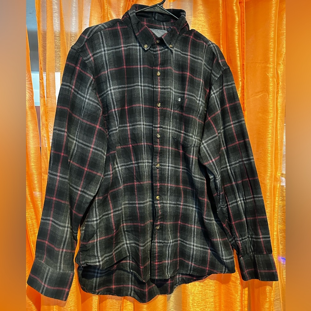 IZOD Men’s Long Sleeve Plaid Flannel Button Down